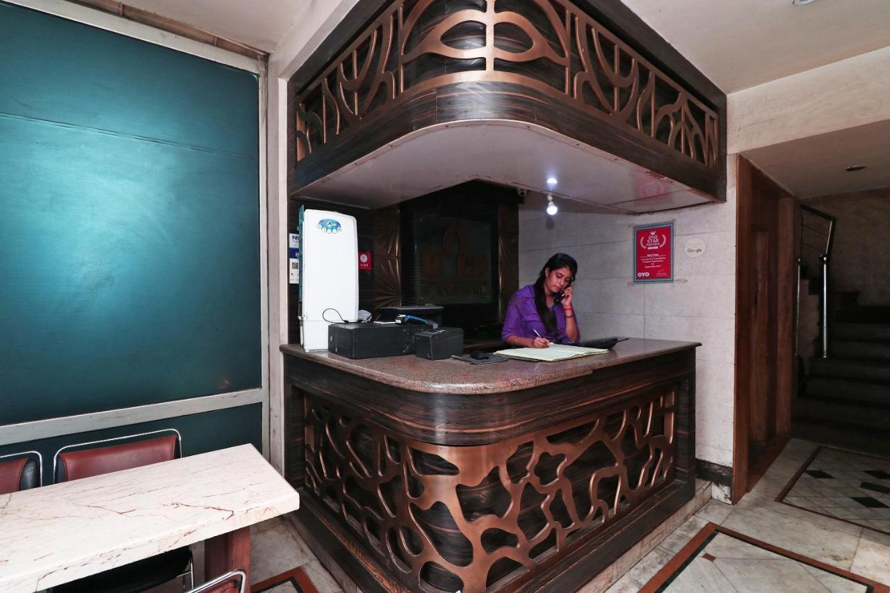 Hotel Deep Kanpur Buitenkant foto